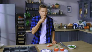 Саша готовит наше | Выпуск 2